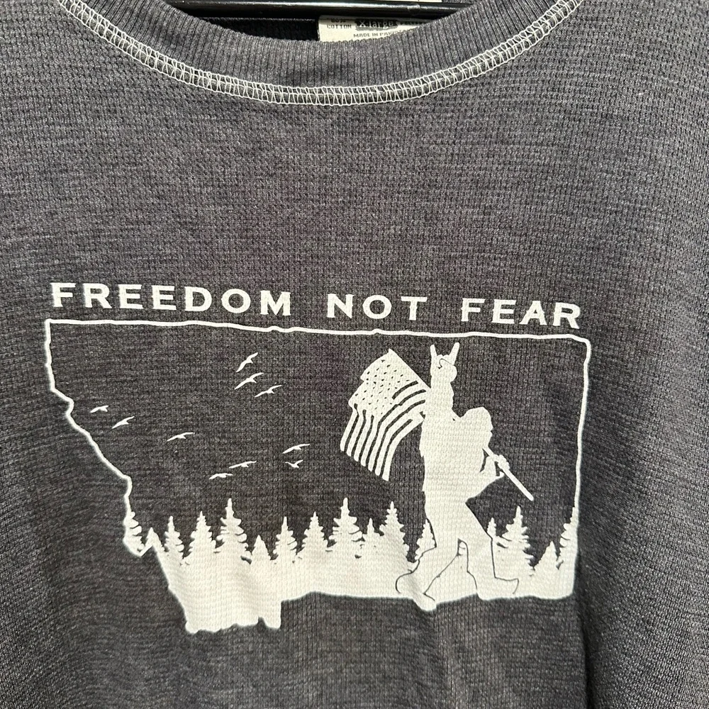 J. America Dark Gray Vintage Apparel - Picture 2 of 4
